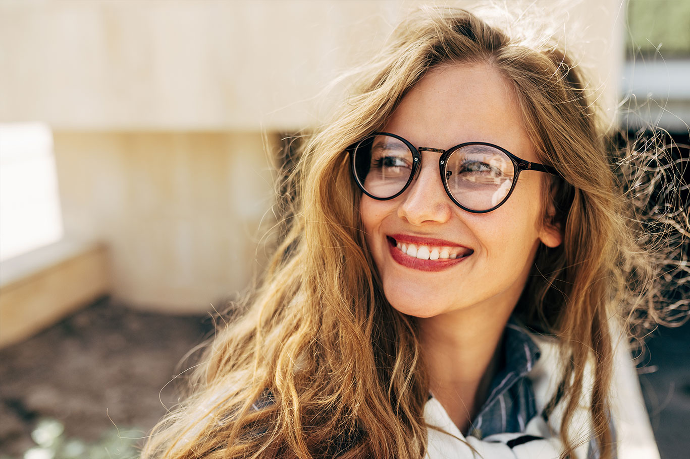 Clear Eye Care | Contact Lens Exams Fittings, Cataract Diagnosis Management and Macular Degeneration Evaluation Treatment